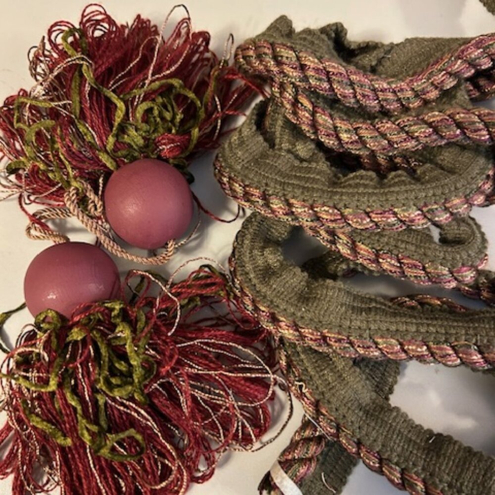 Matching Braid and Tassels for Decorative Pillow